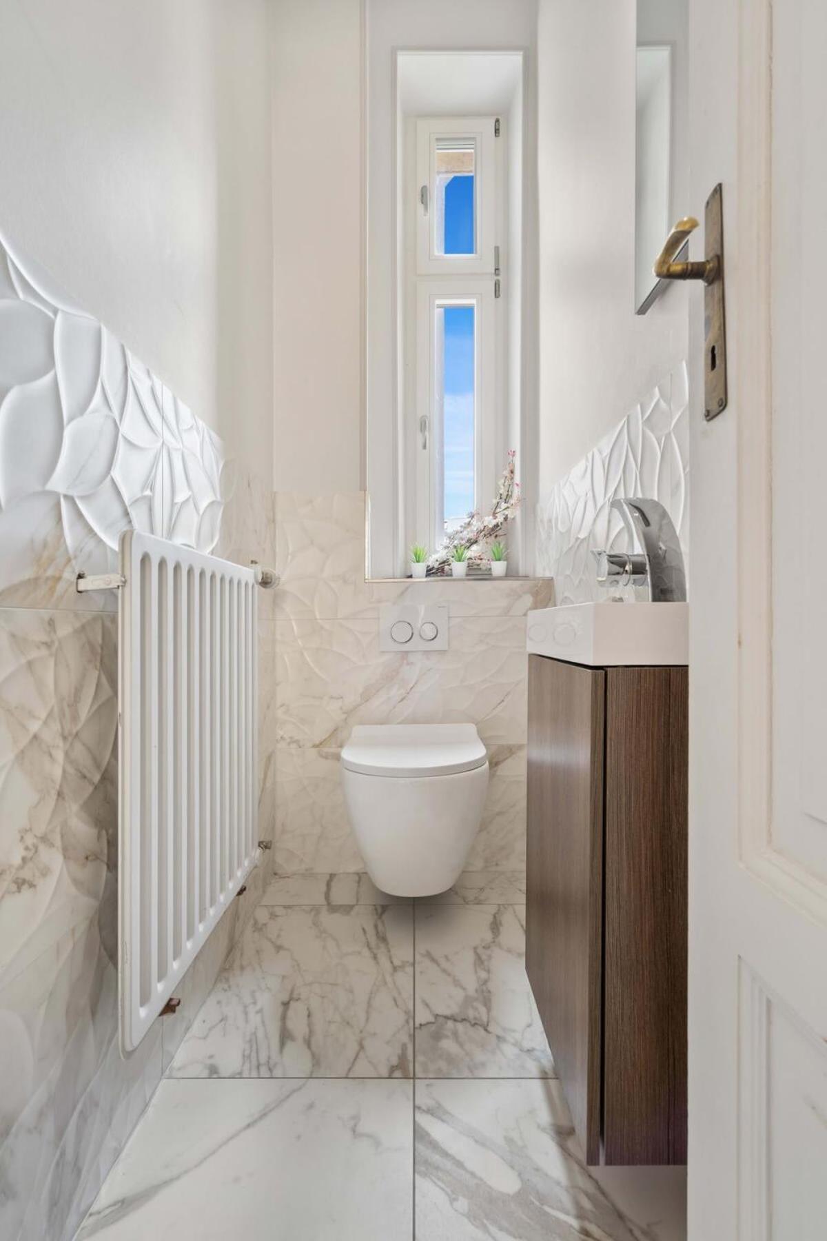 לוקסמבורג Room W Shared Bathroom&Kitchen In Luxury Villa מראה חיצוני תמונה